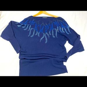 Beautiful top with tones rhinestones